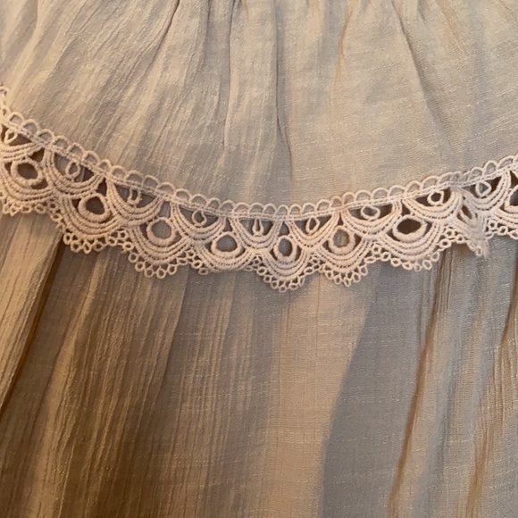 THALIA-SODI CREPE FRONT TIE COLD SHOULDER LACE TOP - Picture 6 of 6